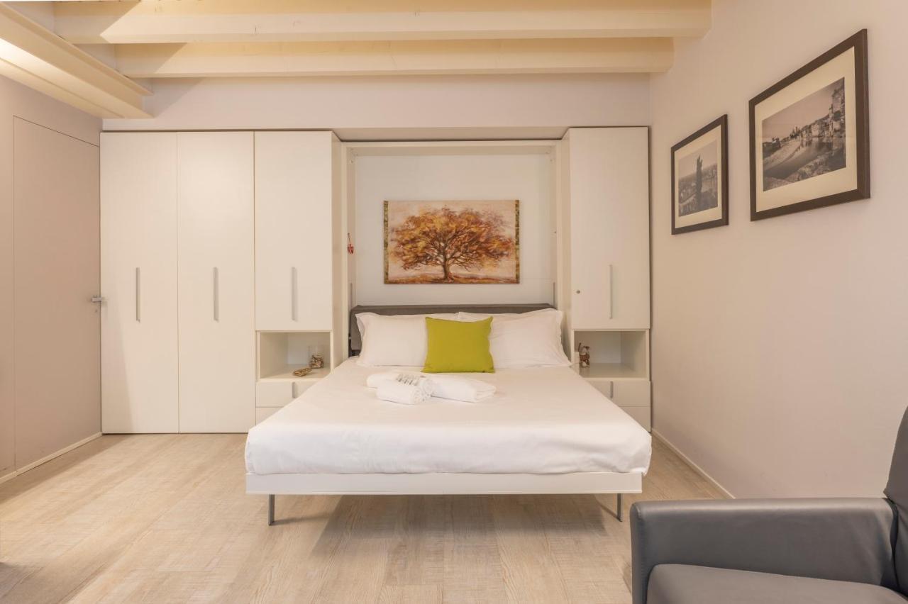 Vicolo Zini Apartments فيرونا المظهر الخارجي الصورة