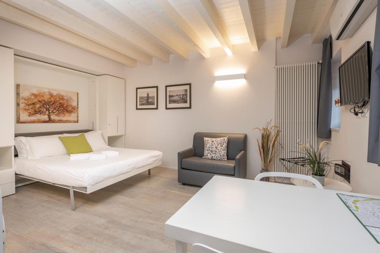 Vicolo Zini Apartments فيرونا المظهر الخارجي الصورة